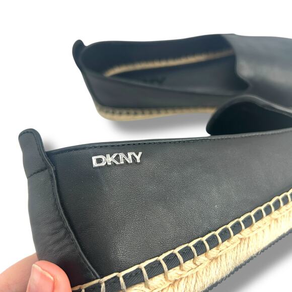 DKNY Black Leather Espadrille Flats Size 10 Slip On Loafers Coastal Classic EUC - Picture 7 of 11